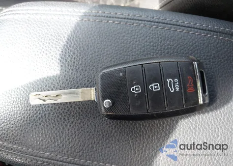 2021 Kia Rio 5-Door S z USA, uszkodzony, nr VIN 3KPA25AD9ME406997